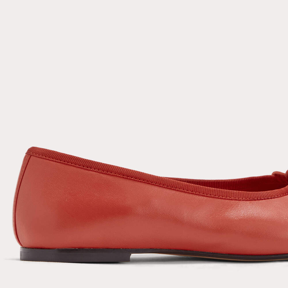 Everlane Day Ballet Flat in Poppy Red, Size 8.5